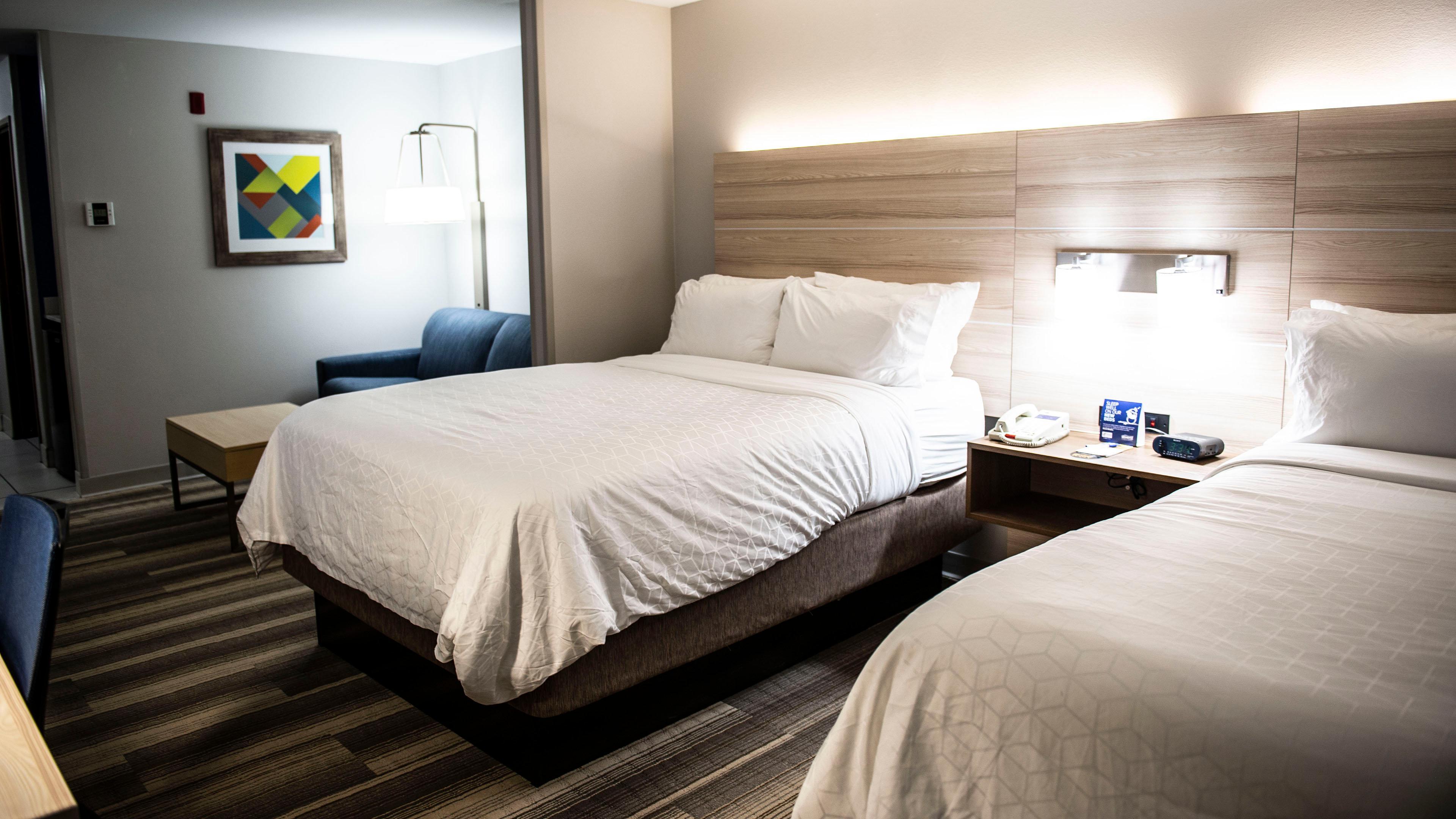 Holiday Inn Express Hotel & Suites Sedalia By Ihg Exterior foto
