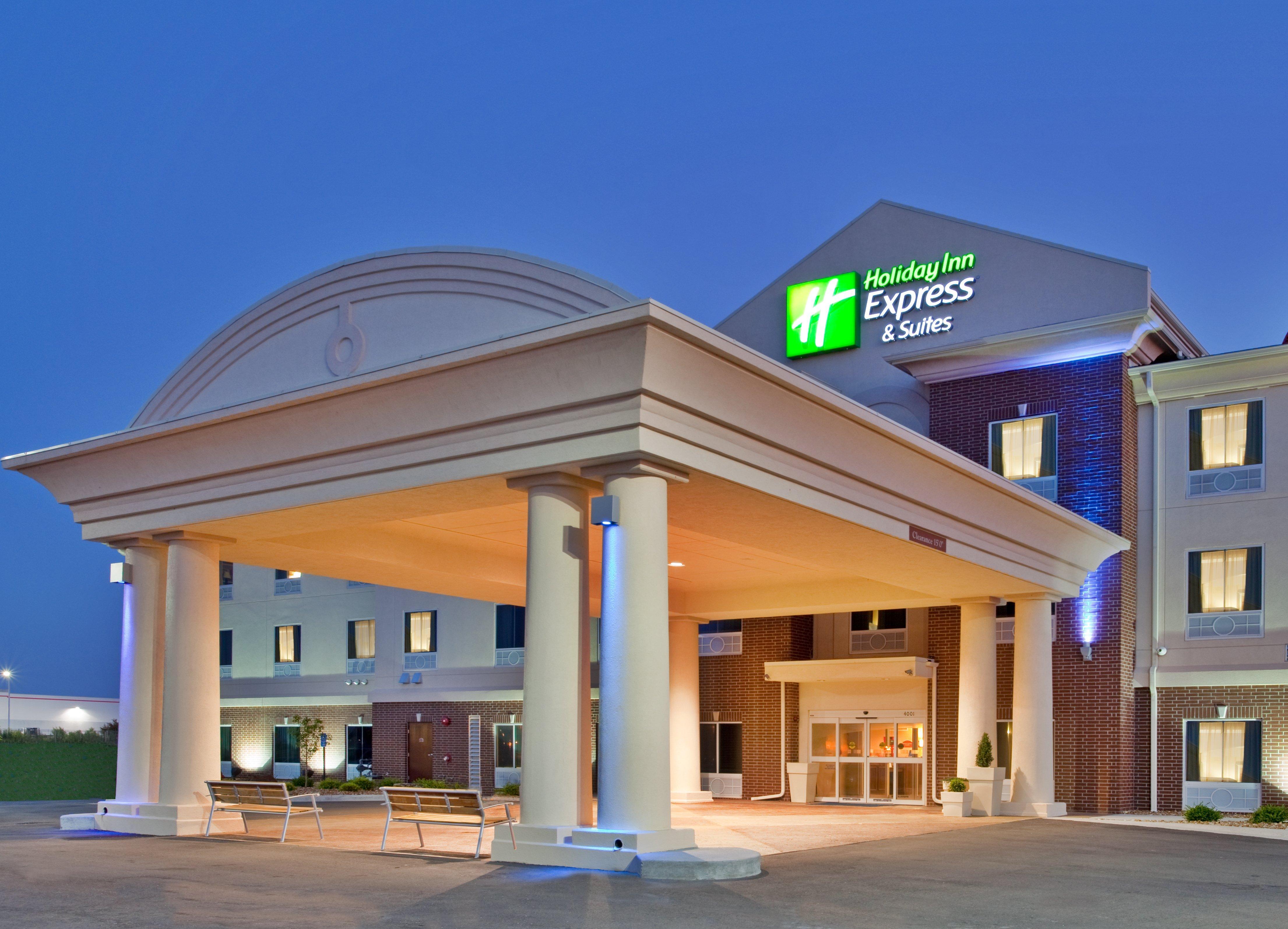 Holiday Inn Express Hotel & Suites Sedalia By Ihg Exterior foto